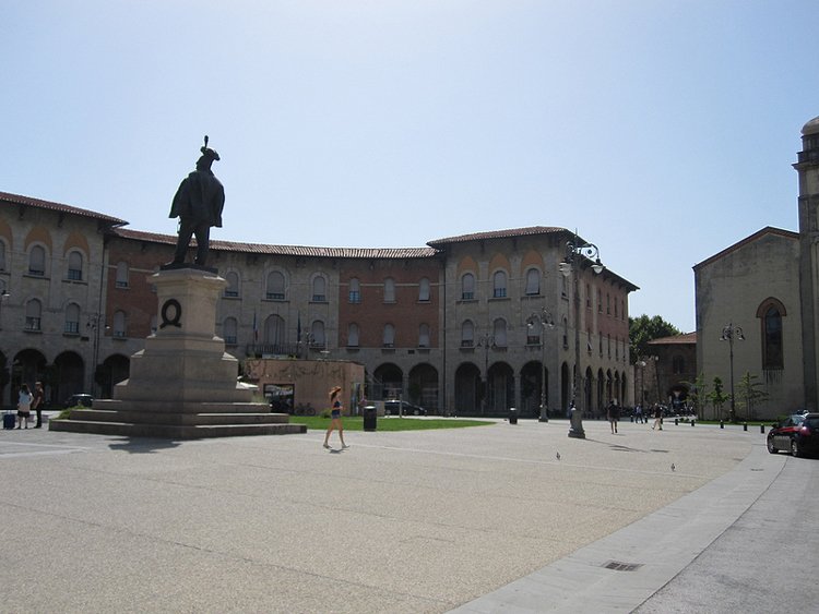 piazza vittorio emanuele